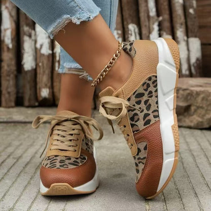 Virella™ – Thick-bottom camouflage lace-up Casual Sneakers