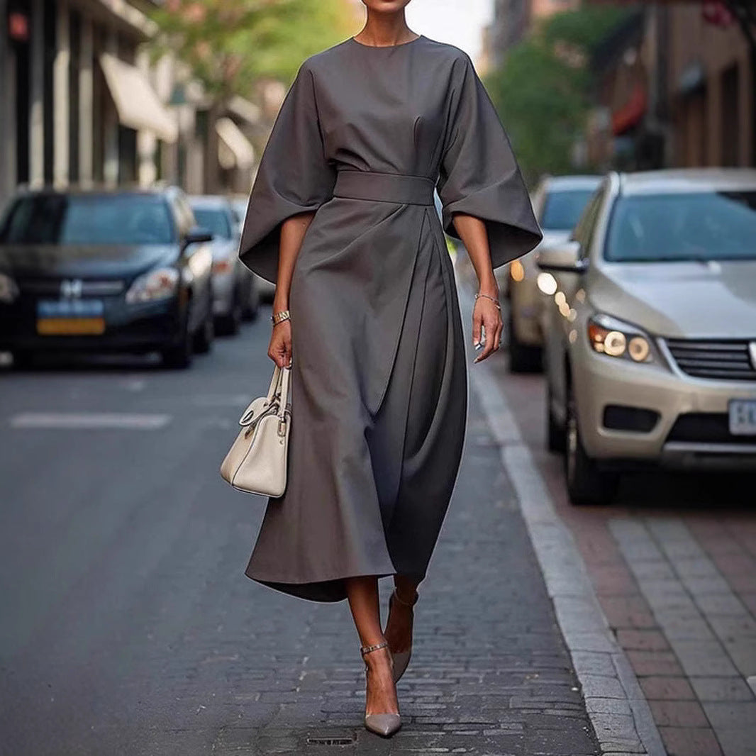 Vérena™ A flowing batwing sleeve Dress with effortless elegance