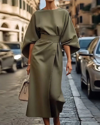 Vérena™ A flowing batwing sleeve Dress with effortless elegance